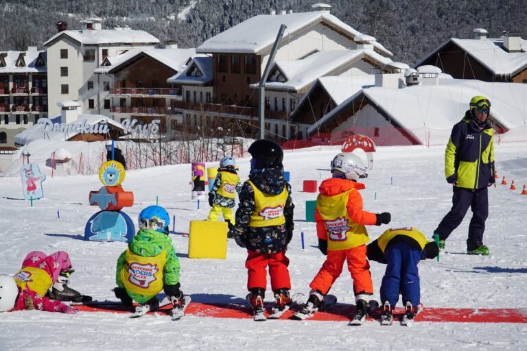 Ski or Snowboard: What Should Your Child Learn First?